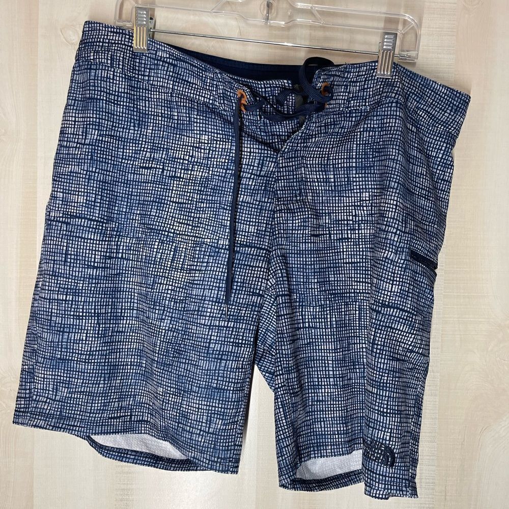 The North Face blue white swim trunks board short, size 36